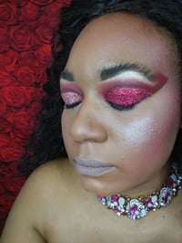 Elise Pink Glitter N Glamour's account image