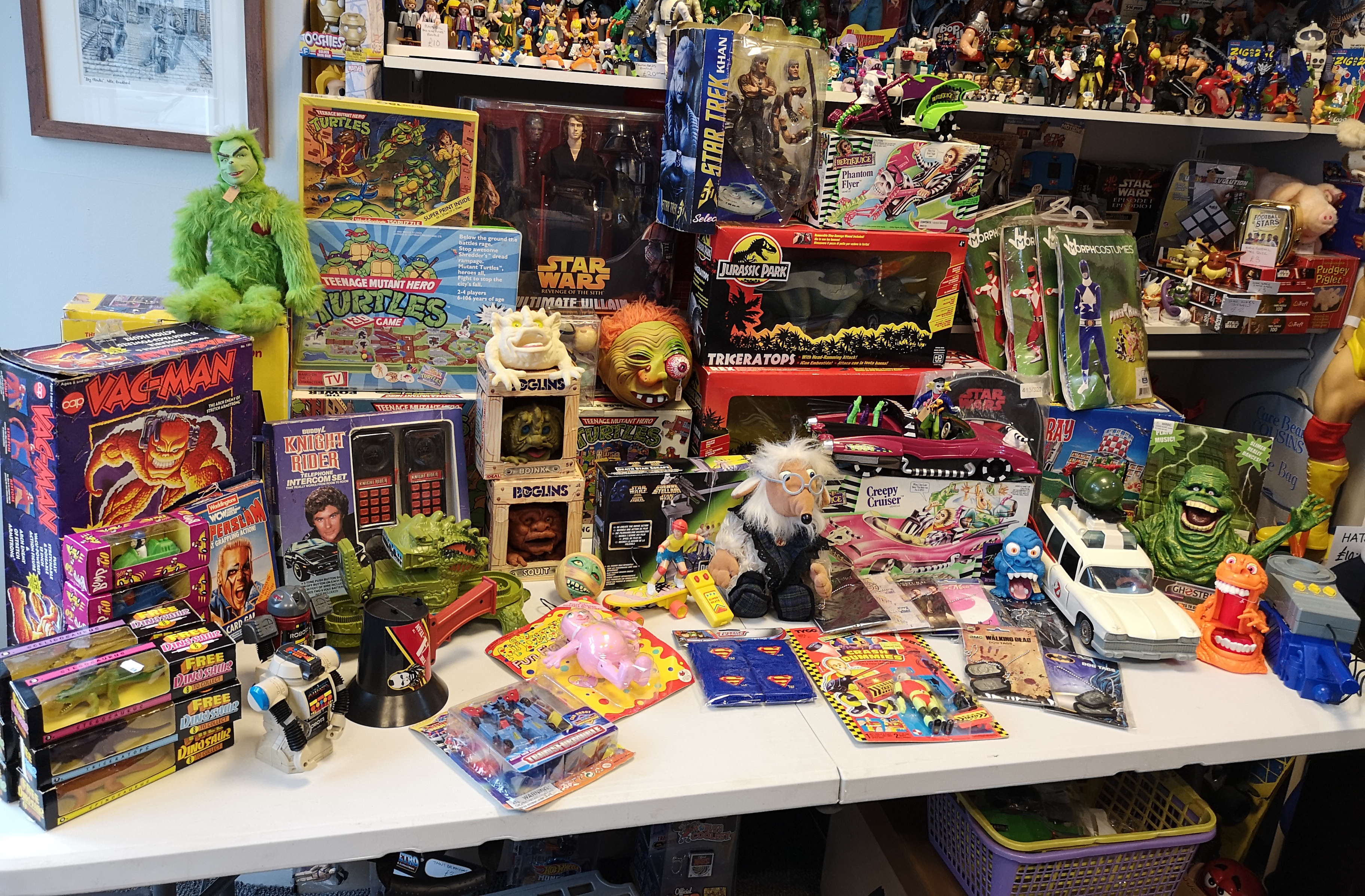 Toy shop that buys old vintage and retro toys 