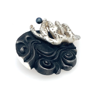 Broche marine