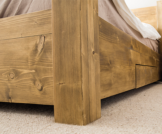 Reclaimed wood bed leg detail