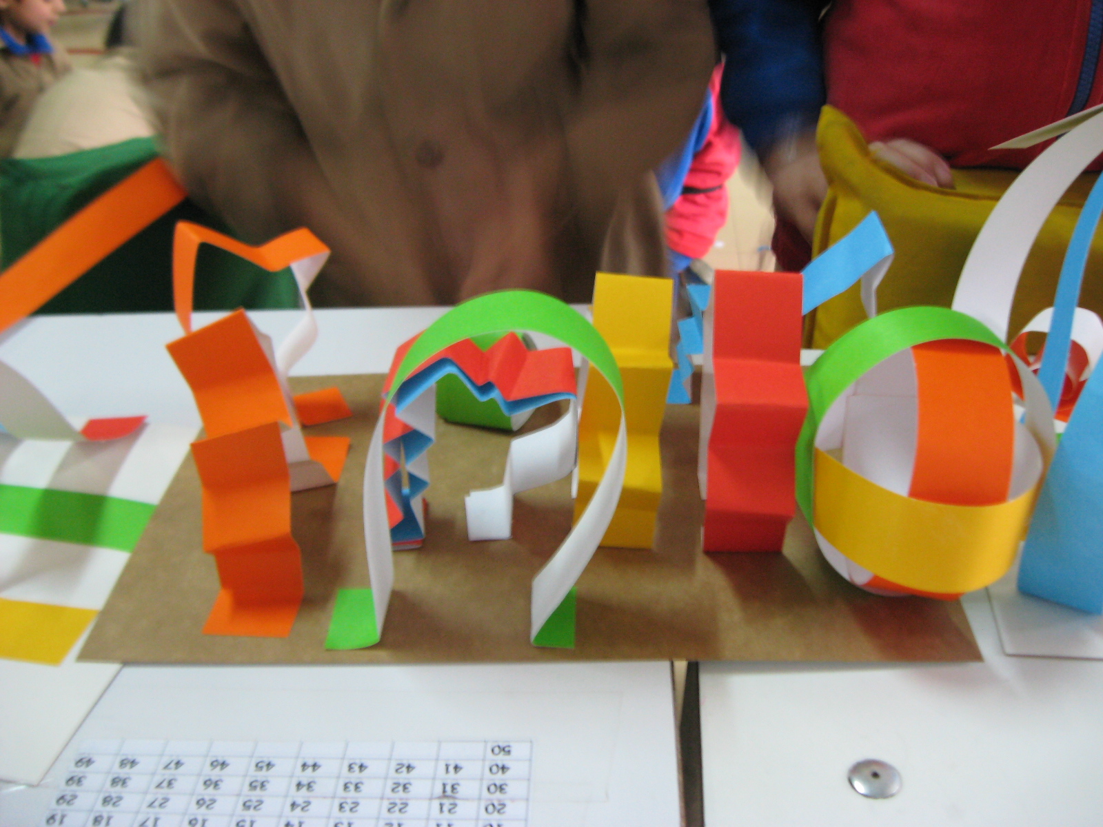 creation bandes des papiers enfants à l' atelier avec Valsavi