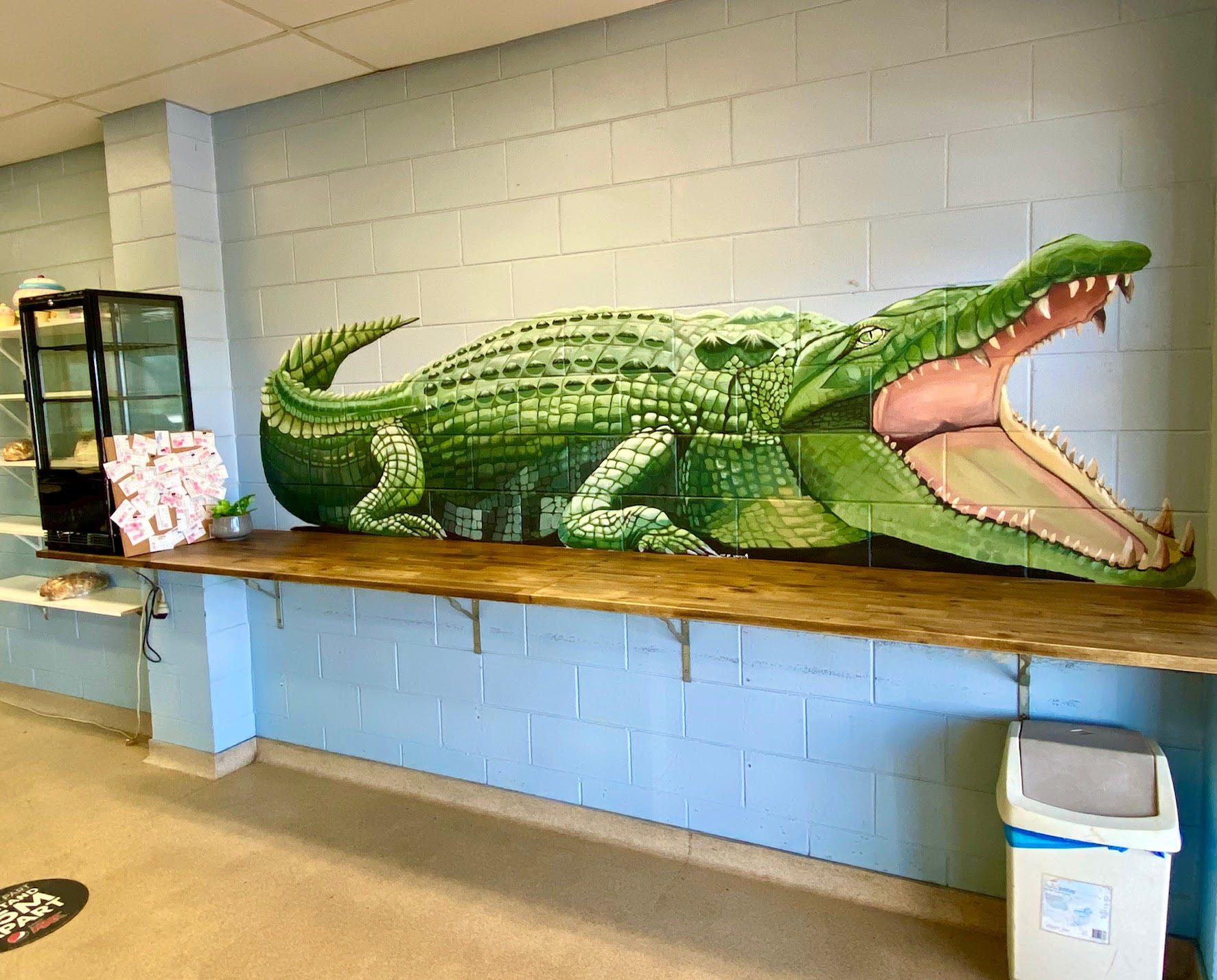 Cardwell Bakery Mural by Lavinia Letheby