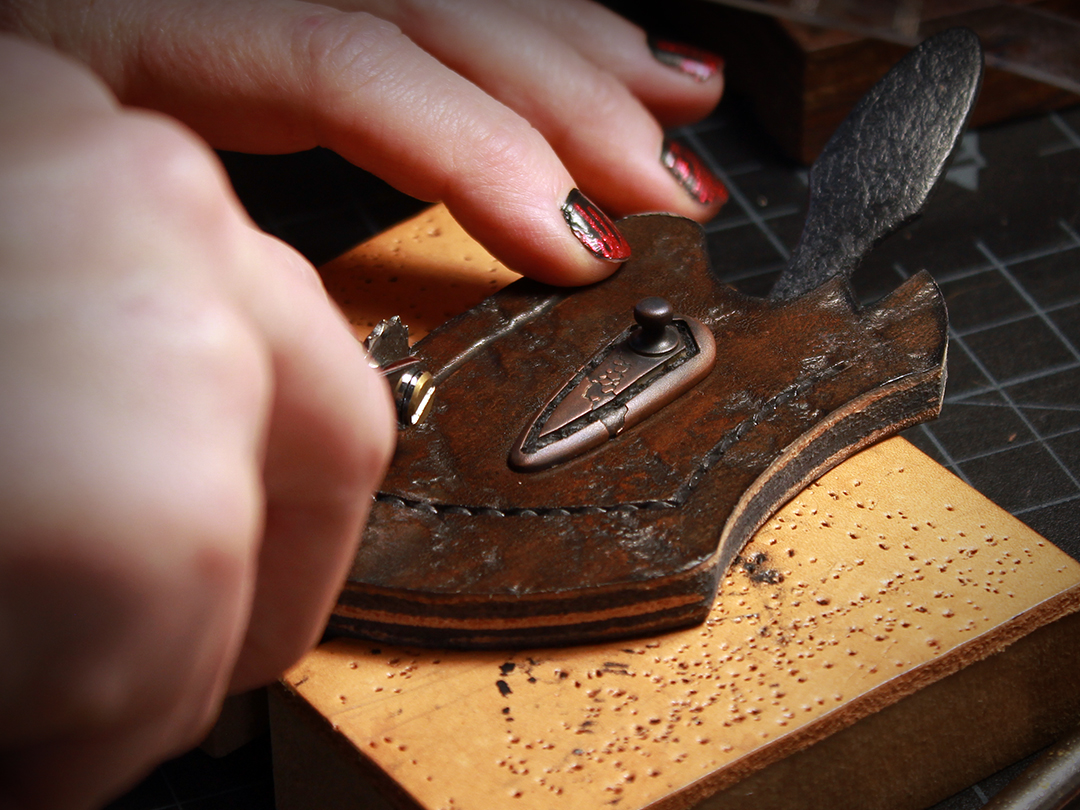 leather working sheath making