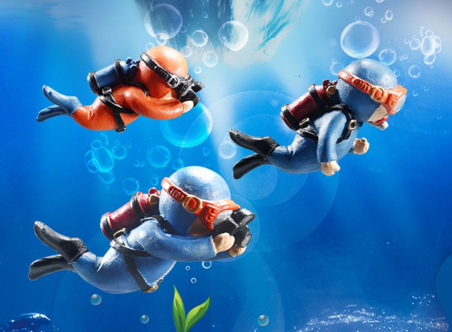 Crazy Mini Diver Aquarium Toy