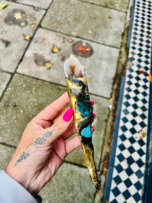 Image of Full Moon Manifesting Pen agate
