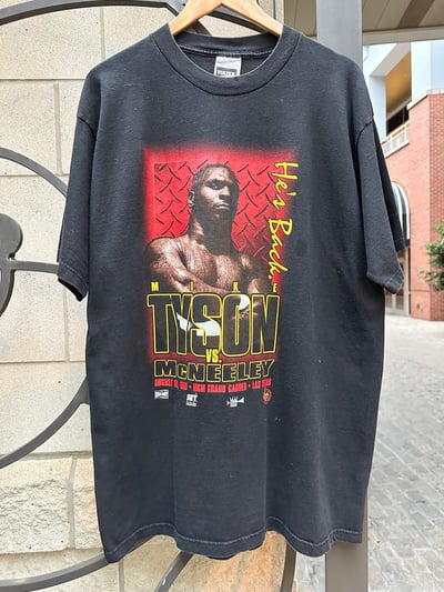 Image of 1995 VINTAGE “MIKE TYSON VS. McNEELEY” BOXING TEE, SIZE: XL