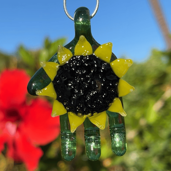 Image of GreenStarDust Sunflower Hand 