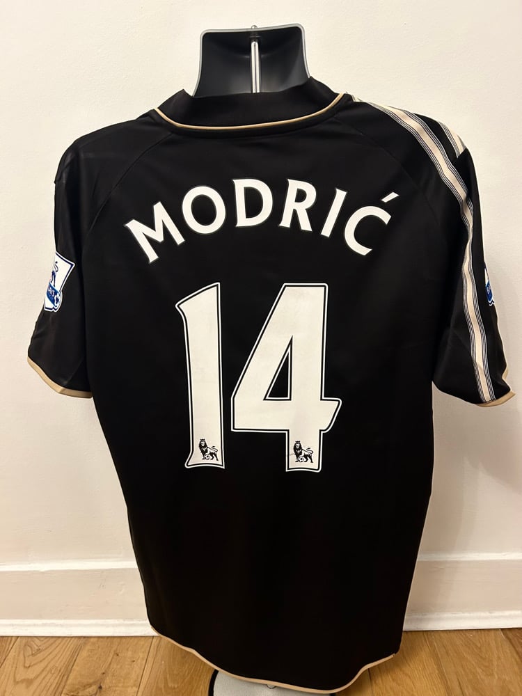 Image of Tottenham Hotspur “MODRIĆ 14” 2008/09 Third Shirt + PL patches (XL)