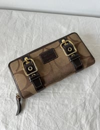 Image 5 of EXKLUSIVE Coach Buckle Wallet