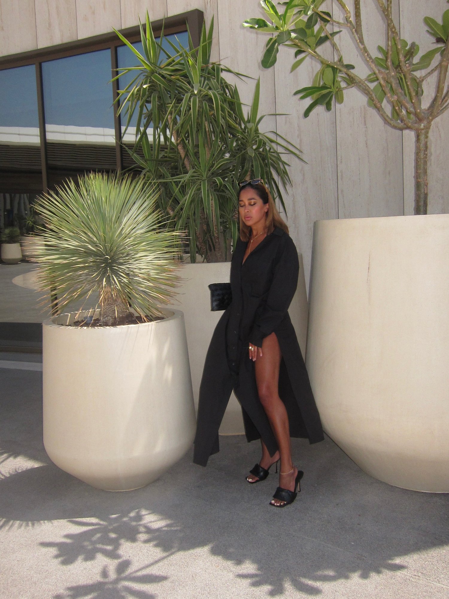Image of OVERSIZED LONG BLACK SHIRT DRESS WITH SLIT (M)