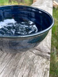 Image 2 of Deep blue ramen/salad bowl