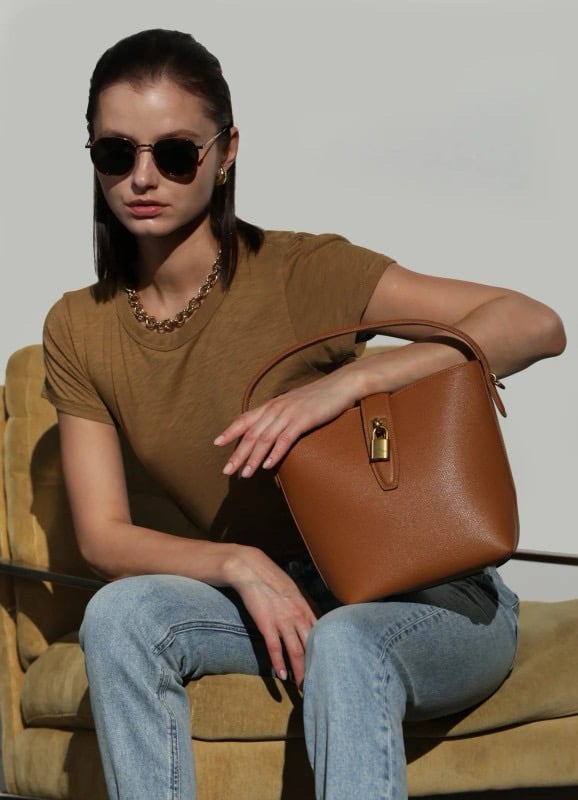 Image of URBANKEY CAMEL BUCKET BAG (crossbody)