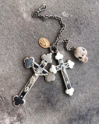 Image 4 of Memento mori key ring