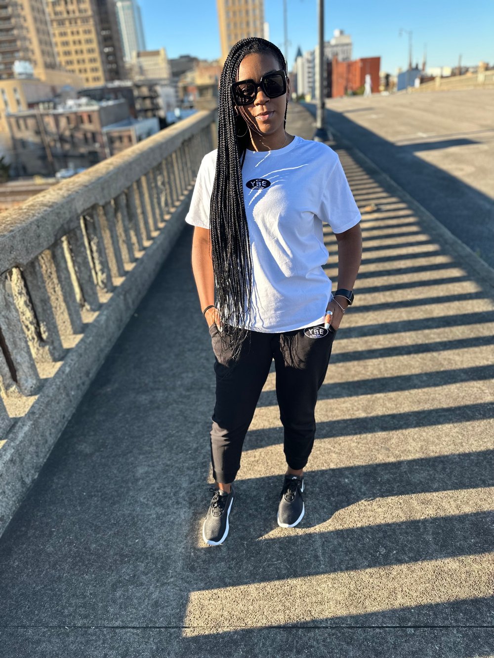 ✨Chase Your Dreams✨ Wht T-shirt 