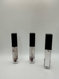 Image 2 of Clear Kiss 