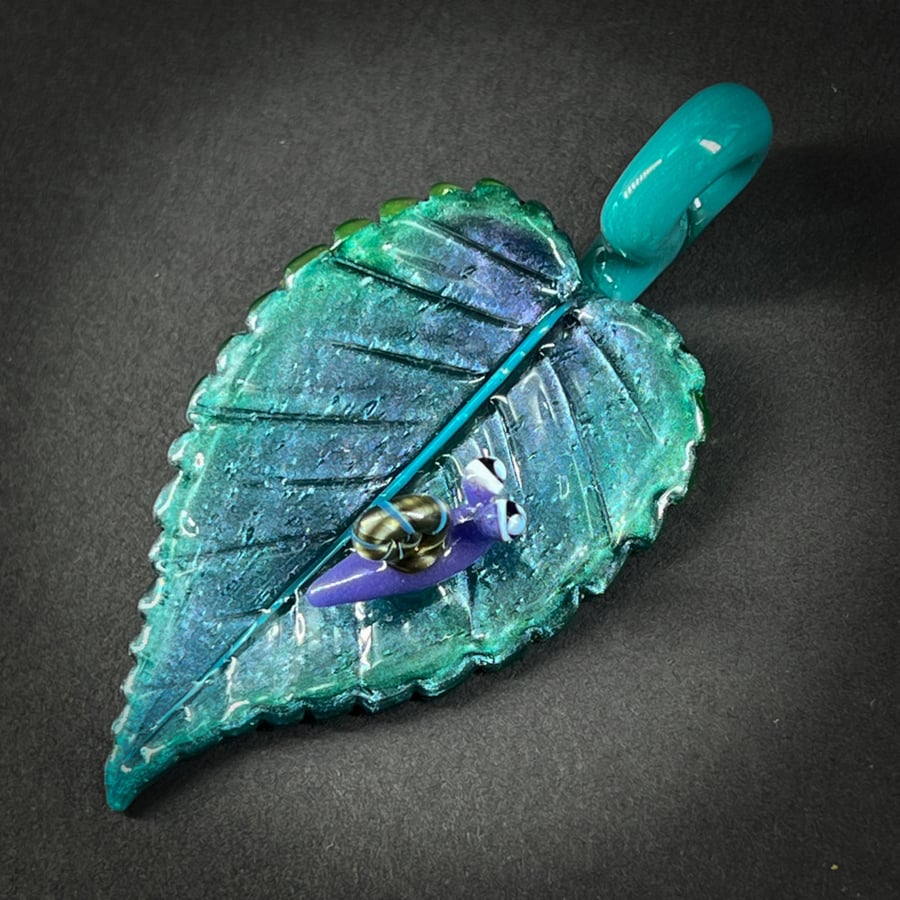 Image of Liquid Blue Snail Leaf Pendant