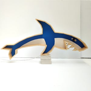 Image of Tiburón escultura.