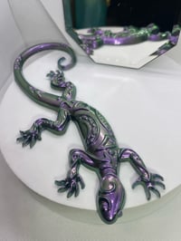 Image 5 of Handcrafted Resin Lizard