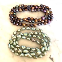 Image 3 of DARK BROWN/ AUBERGINE PEARLS