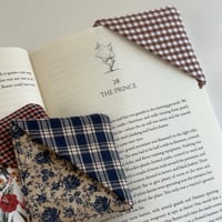 Image 4 of Fabric Corner Bookmarks