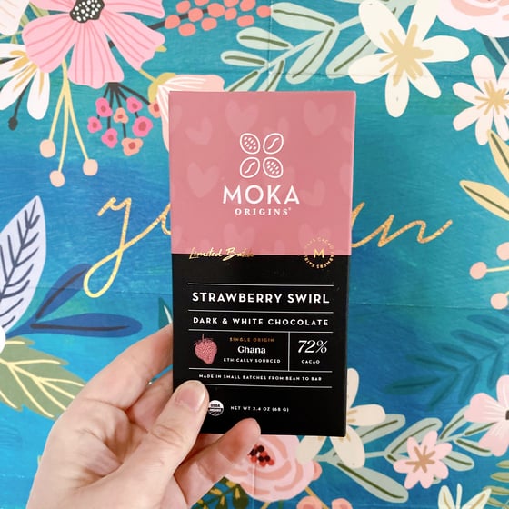 Image of Moka Origins 72% Ghana Dark Chocolate Swirled with Strawberry White Chocolate