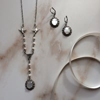 Image 3 of THE ‘MOON SPARROW’ PEARL NECKLACE