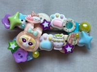 Image 4 of mofusand x sanrio duo hairclips