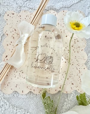 Image of CLASSIC REED DIFFUSER