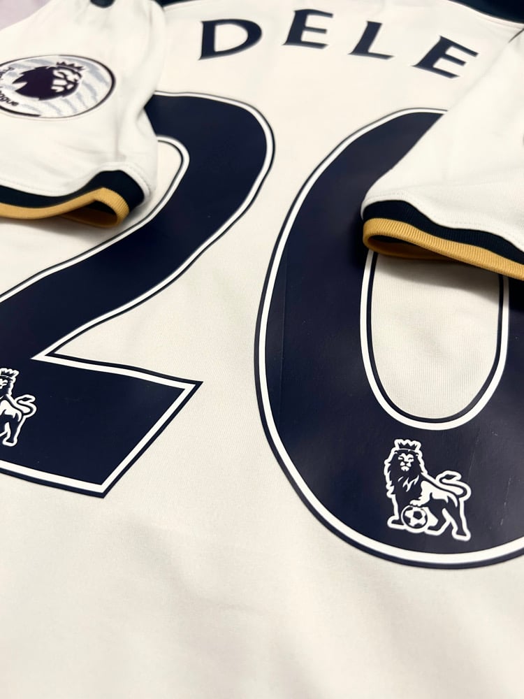 Image of Tottenham Hotspur “DELE 20” 2016/17 Home Shirt + PL patches  (S)