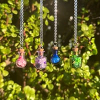 Floral Colored Jar Necklace 