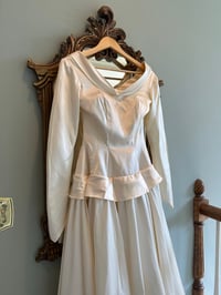 Image 12 of 1950s Satin Royalty 