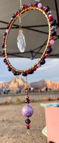 Image 3 of Kelly - Orbit