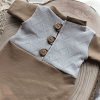 Image 2 of Photoshoot romper - Noah - camel and beige (NB or 9-12 months)