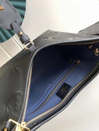 Image 3 of LV Carryall Leather