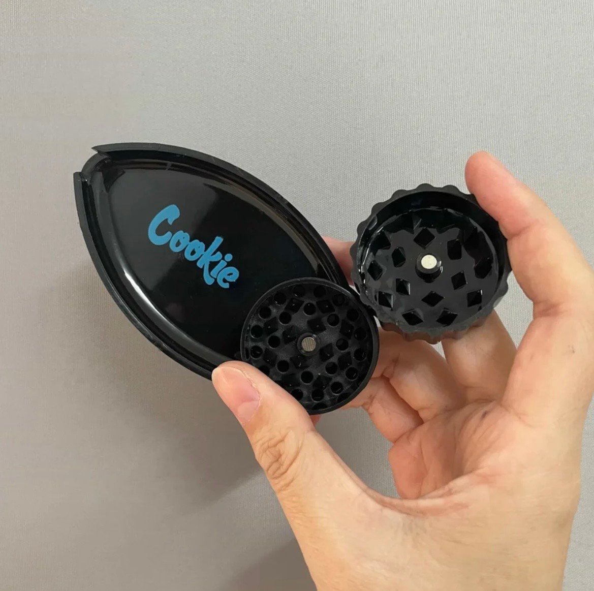 Image of 2 in 1 Prtable Crusher with mini tray