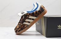 Image 4 of Cheetah Sambas