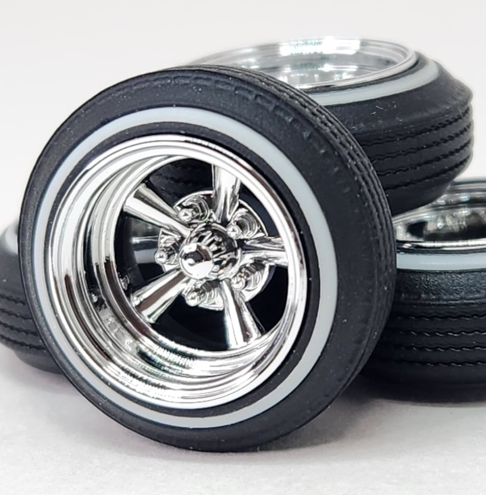 1:25 Supreme | Lowrider Model Car Parts