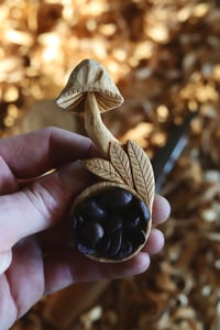 Image 5 of Leaf and Mushroom Scoop 