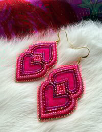 mirrored hearts - hot pink