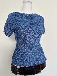 Image 2 of 00s Popcorn top // One size 