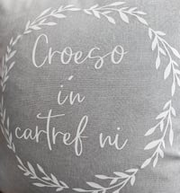 Image 2 of Croeso i'n Cartref Ni Cushion 