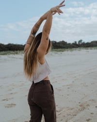Image 4 of linen crop 