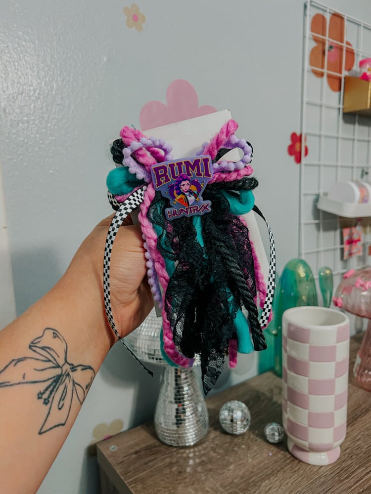 Image of MYSTERY WHIMSY BOW- KPOP DEMON HUNTERS