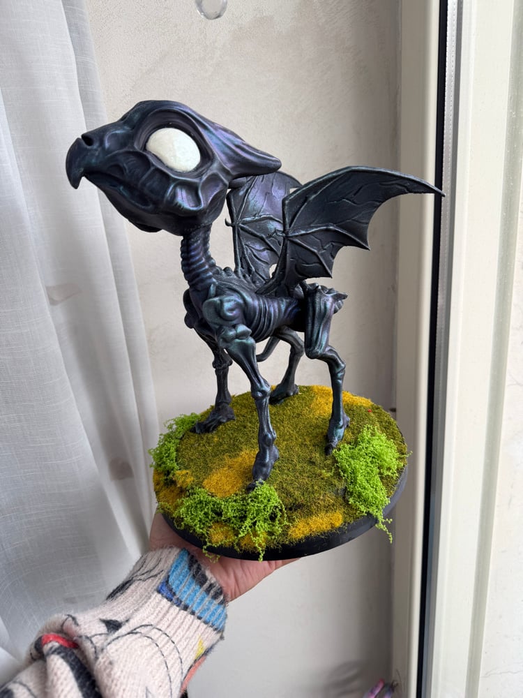 Image of Big 100% Thestral