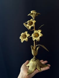 Image 4 of Magnifique candélabre d’église dit « bouquet » avec 1 feu et 3 fleurs de lys, début 1900