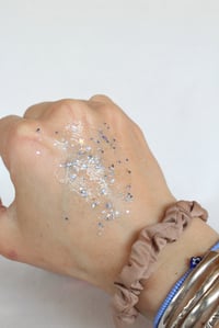 Image 3 of Adorn x Sophski Glitter in blue 