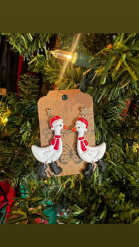 Image 1 of Holiday Gooses