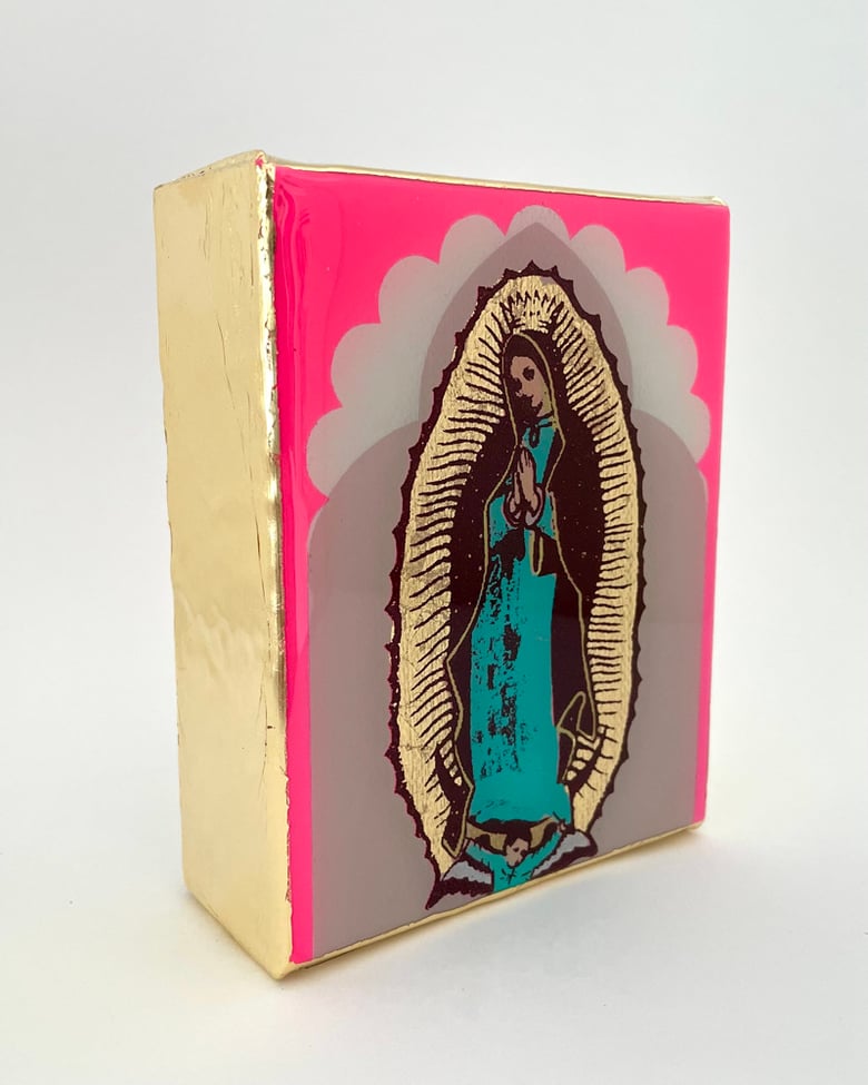 Image of Mary Arch Pink/Gold leaf 