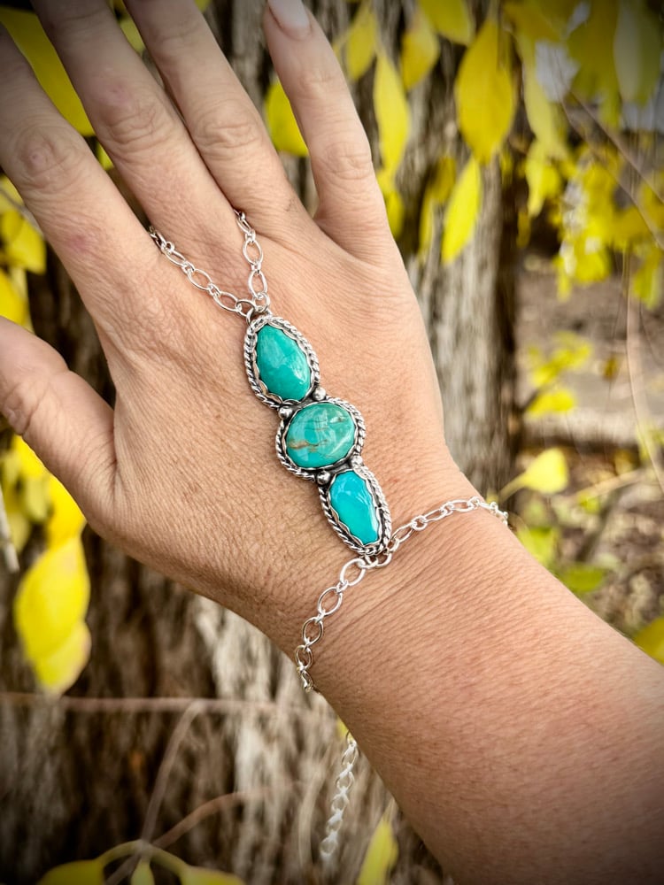 Image of Kingman Turquoise Hand chain