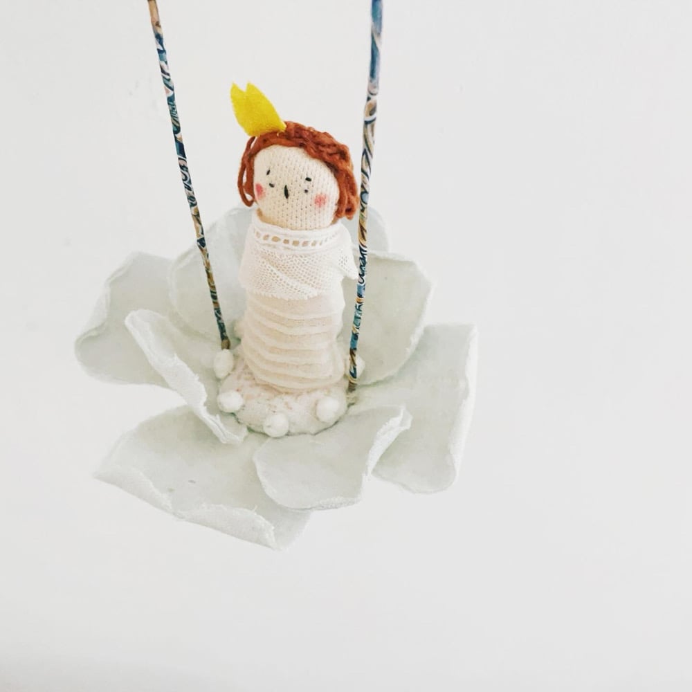 Image of La petite poucette / light sky blue 